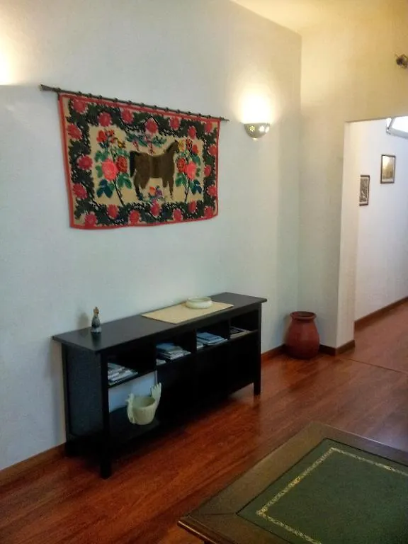 Lewisrooms Domo Cagliari Gasthof