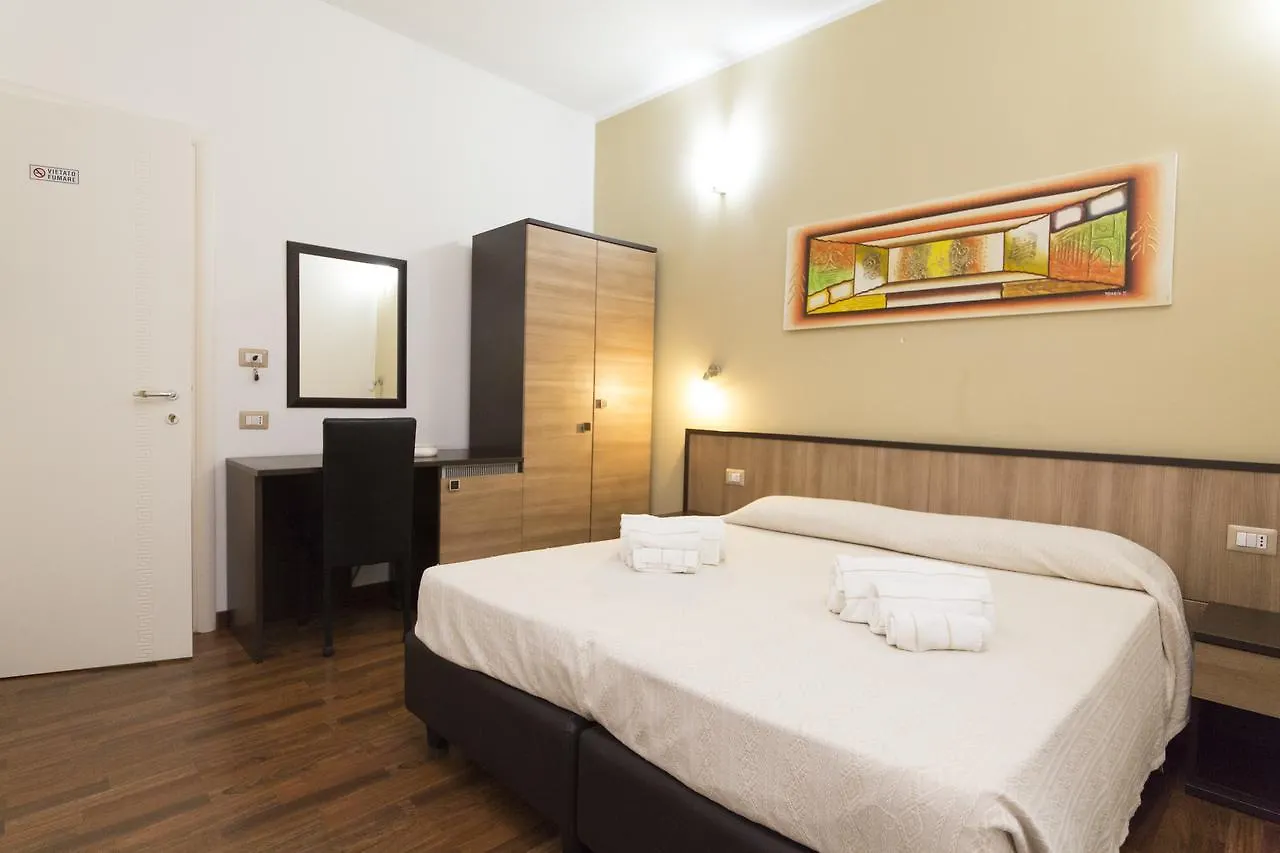 Lewisrooms Domo Cagliari Gasthof
