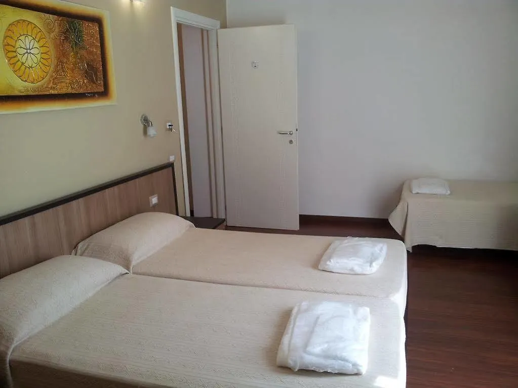 Lewisrooms Domo Cagliari